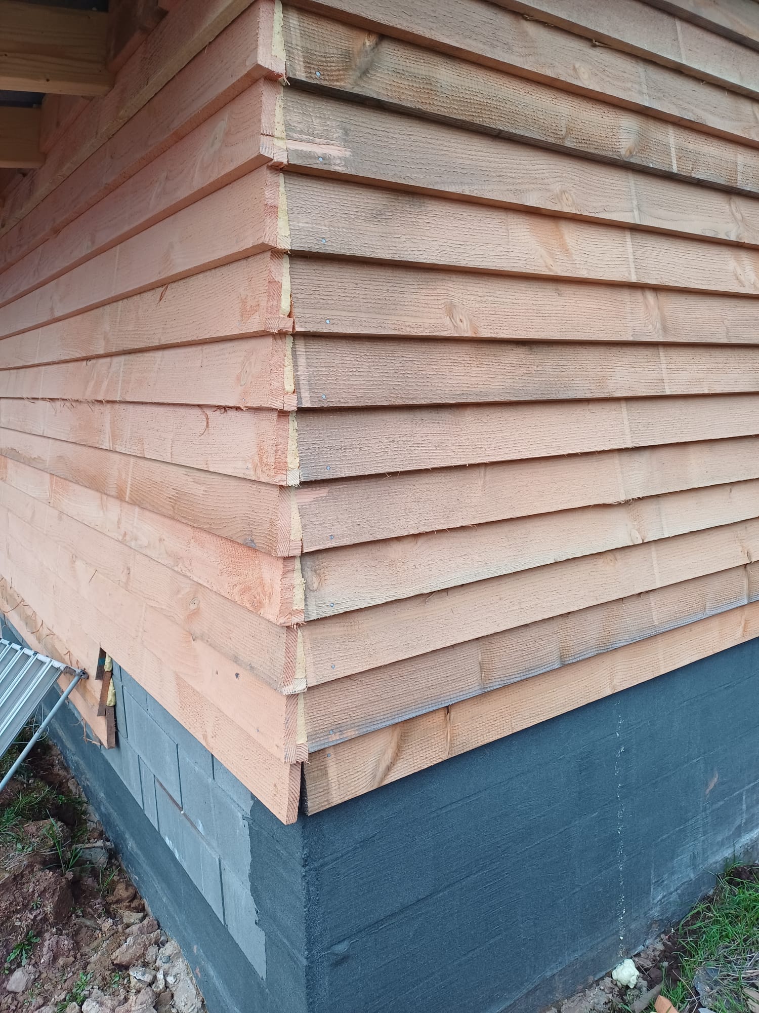 Holzverschalung Eckdetail